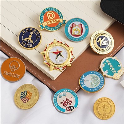 Lencana Enamel dipesan lebih dahulu