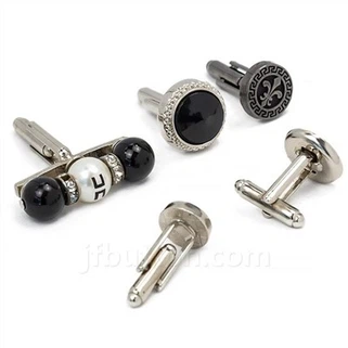 Tombol tuxedo dan manset