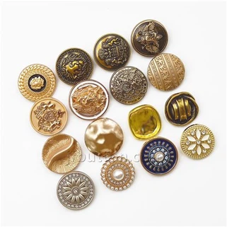 Kancing Kuningan Blazer Navy Pria