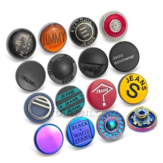 Jean Button menangani